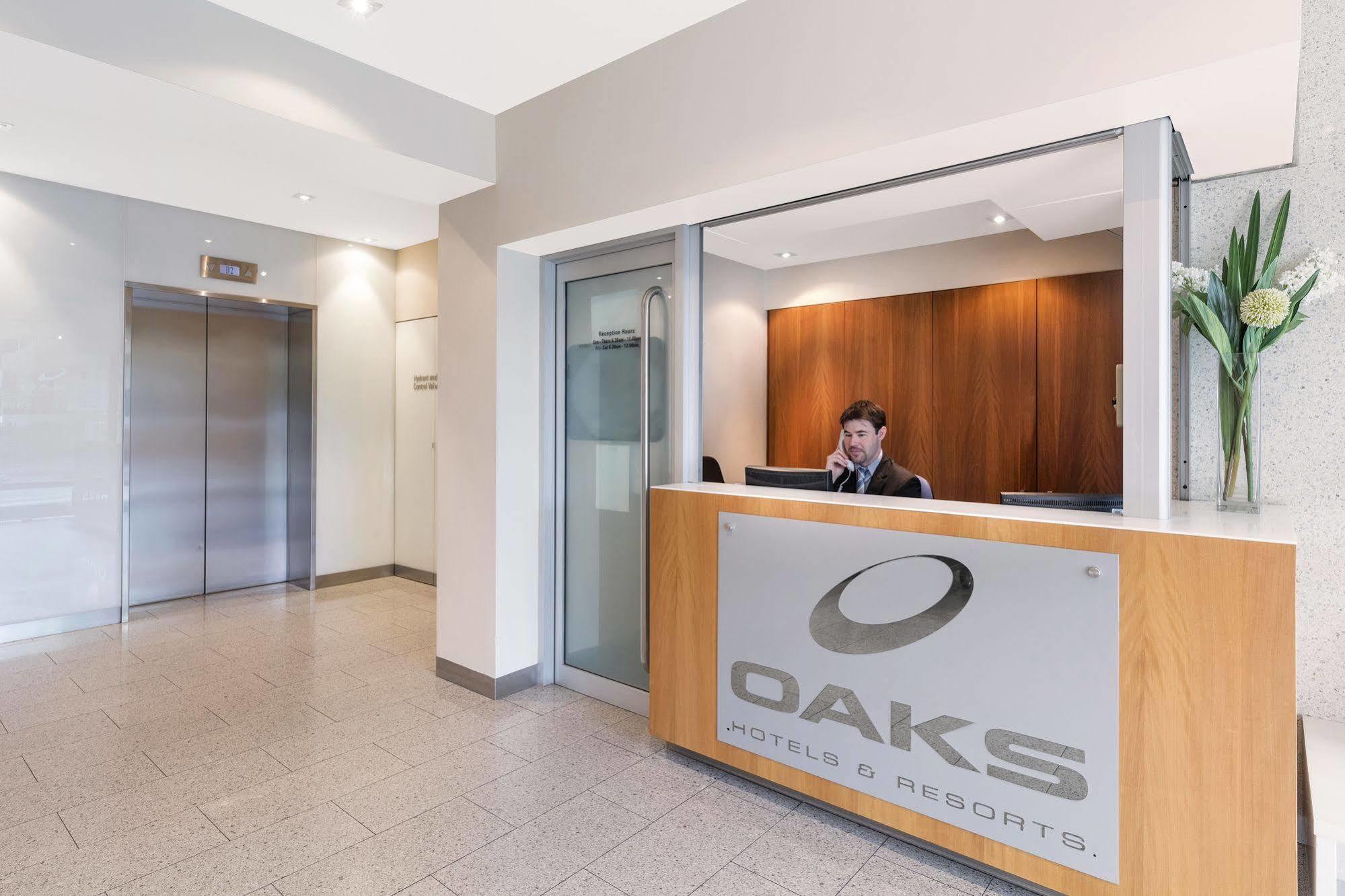 Oaks Glenelg Liberty Suites Аделаида Экстерьер фото